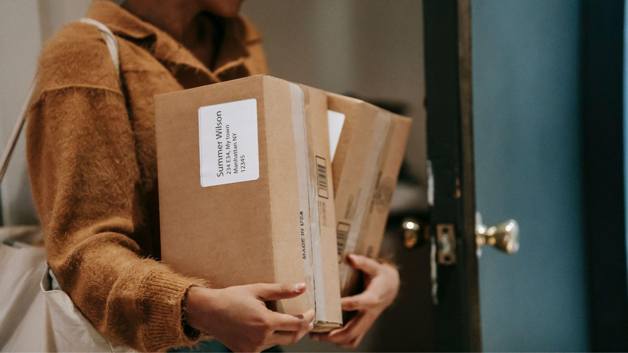 Think Outside the Box: A Guide to Long and Skinny Shipping Boxes