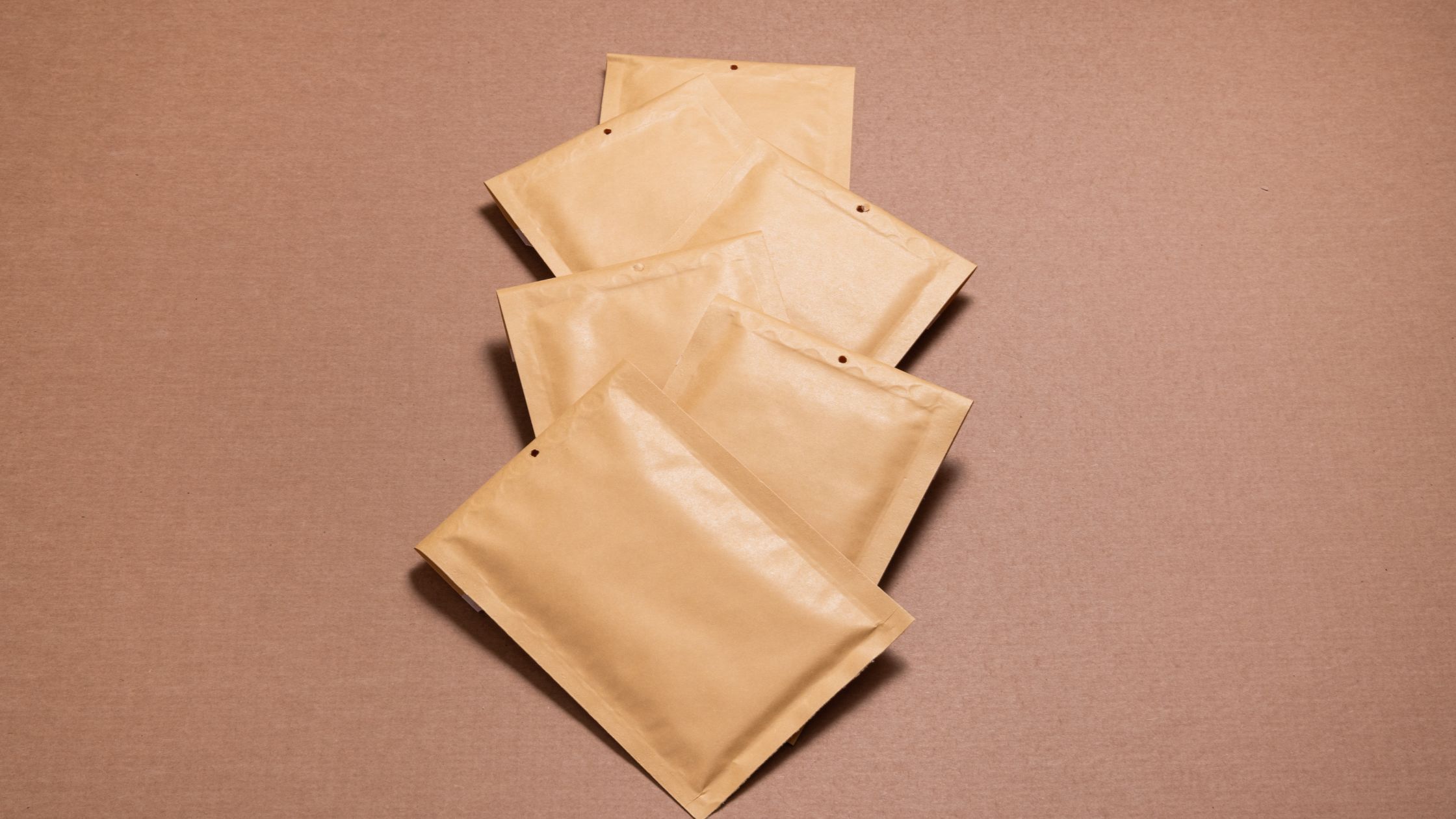 Cardboard Poster Tubes, Mailing Bags & Envelopes
