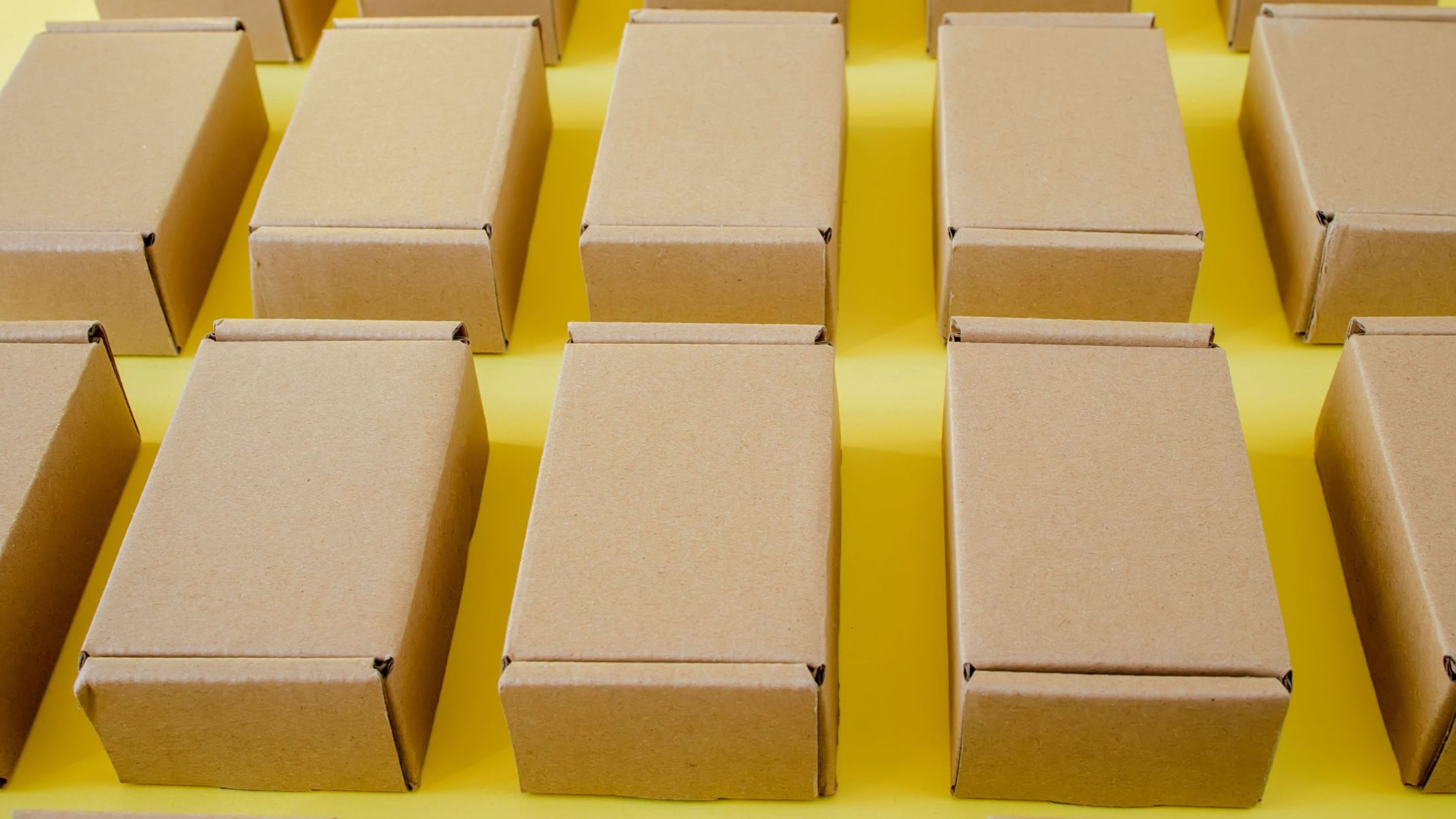 What Makes Mailing Boxes the Most Popular Packaging Solution? Find Out Here!