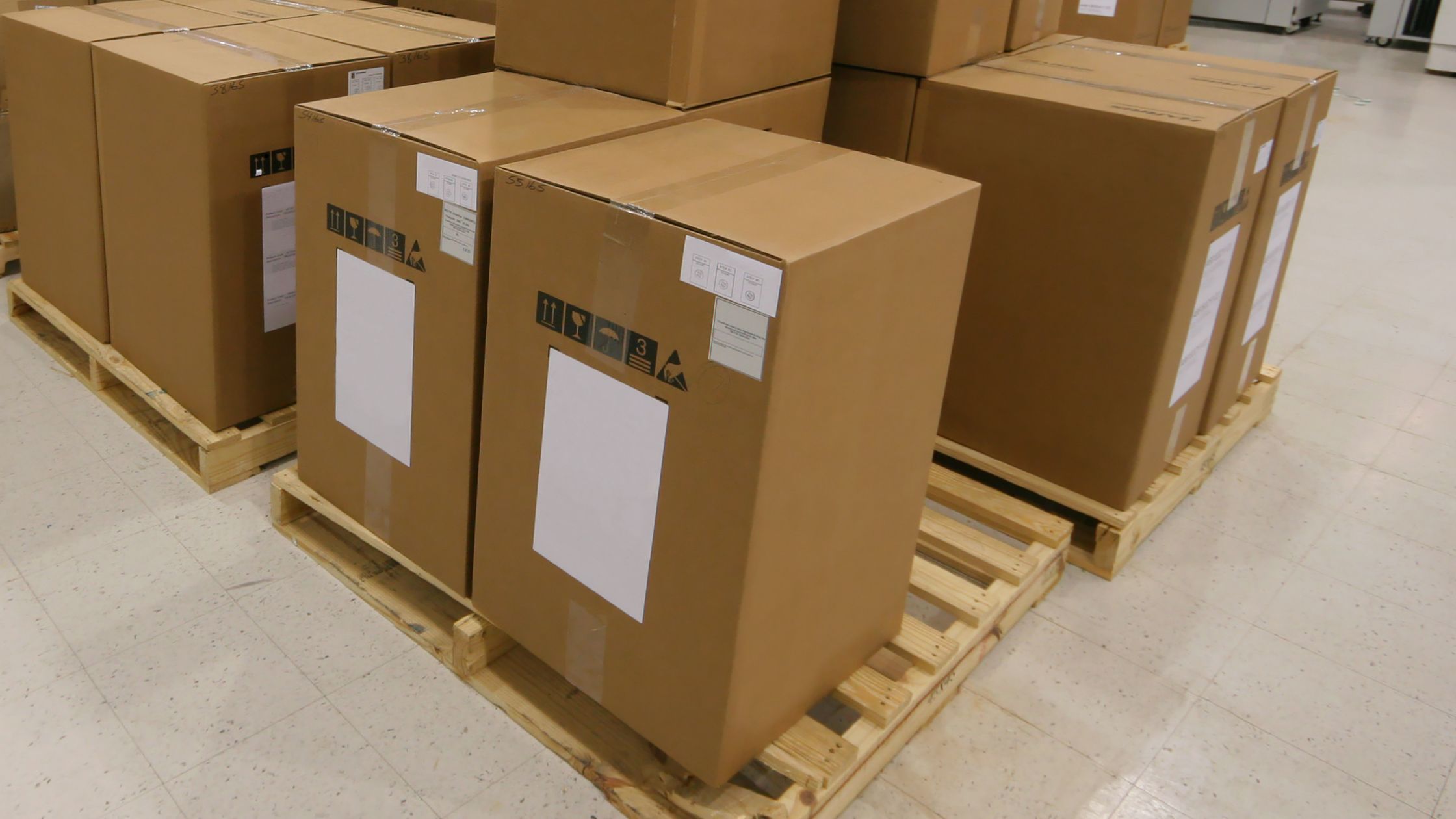 Why Heavy Duty Shipping Boxes are Your Go-To Solution for Shipping Large, Heavy Items Safely